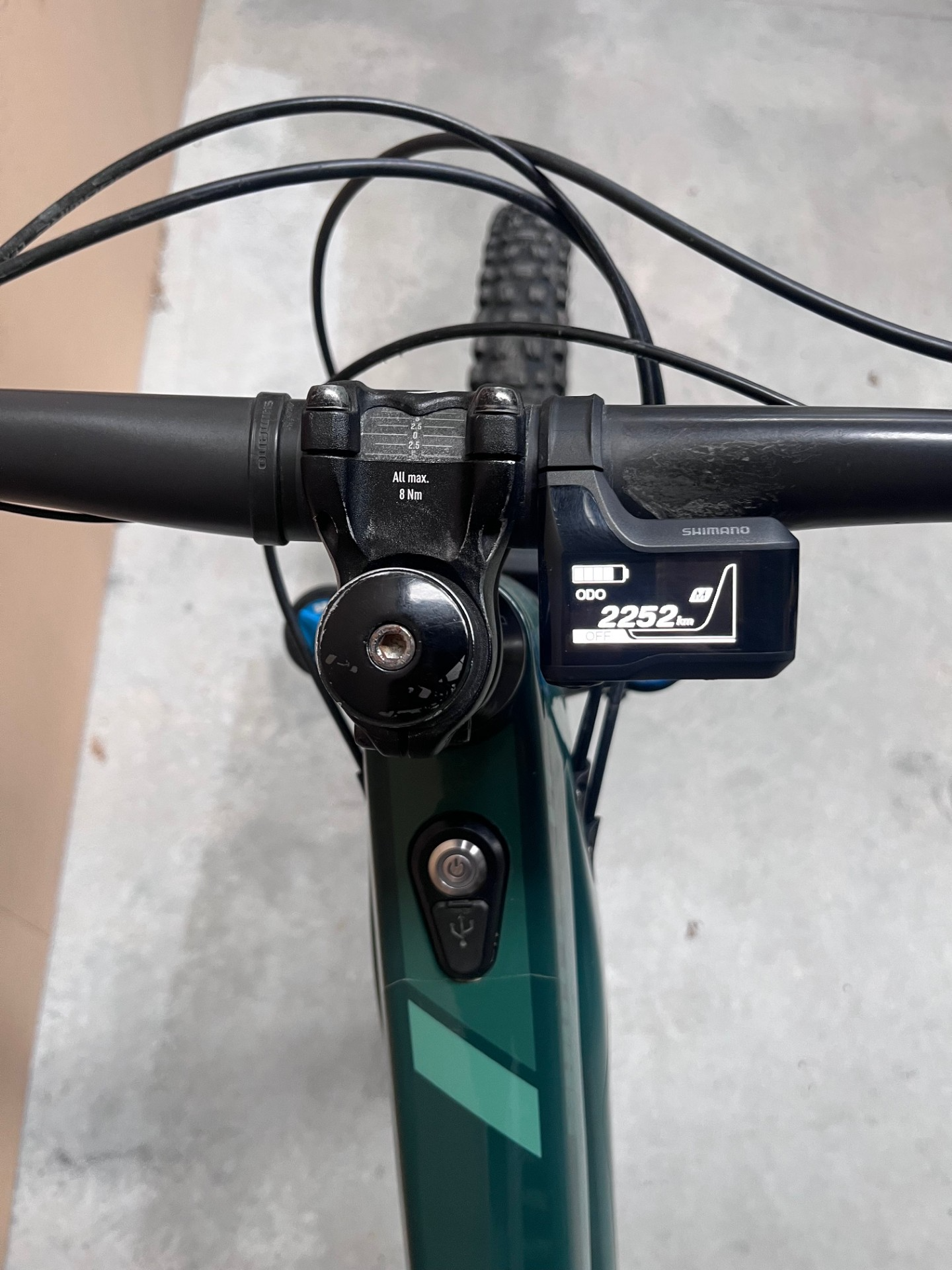 EX DEMO SHUTTLE LT TEAM XTR WITH 29" ALLOY WHEELS - MEDIUM - Pivot Cycles NZ