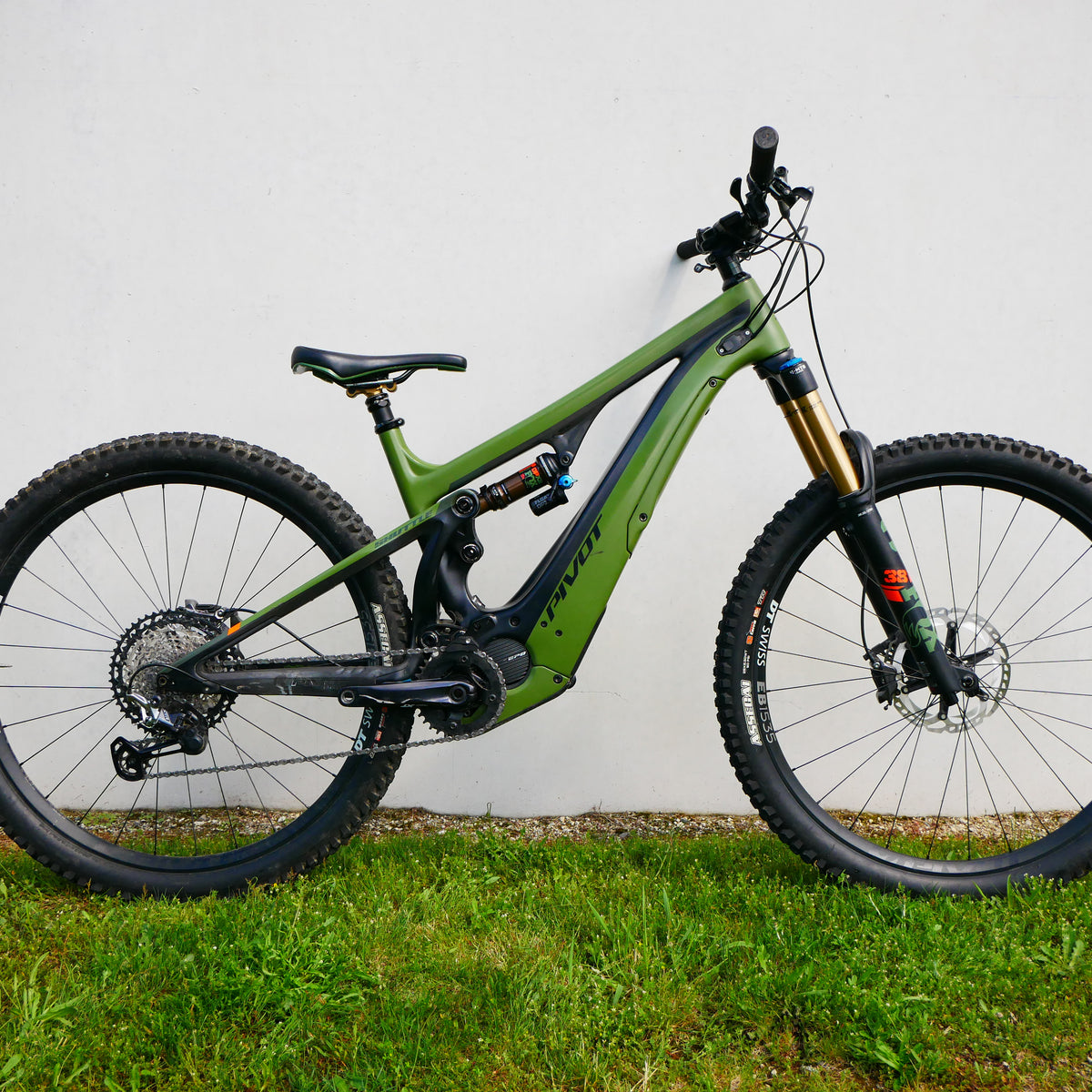 Mtb Pivot Shuttle Ebike 2021 Shuttle Team Xtr Nuova Pivot Shuttle