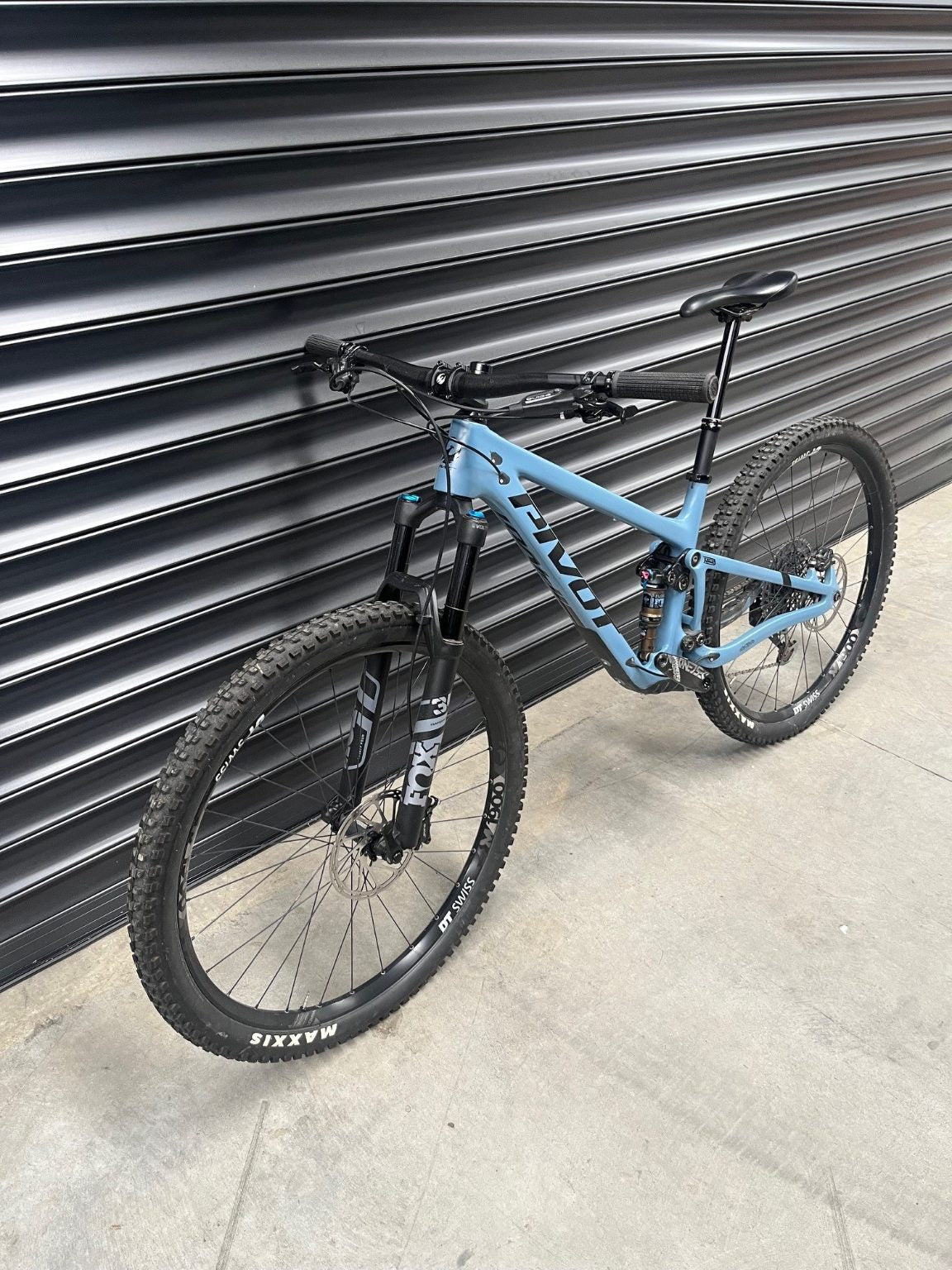 EX DEMO Pivot Trail 429 Ride GX  - Medium - Pivot Cycles NZ